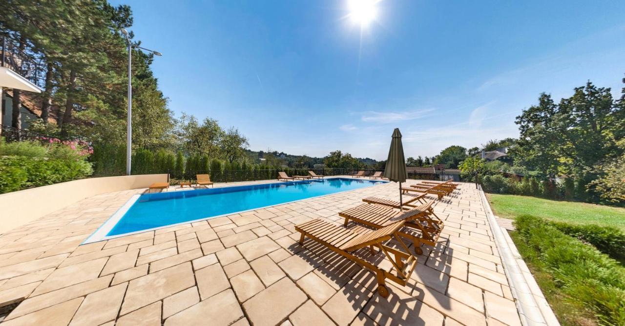 Suncani Breg Apartments Врдник Экстерьер фото
